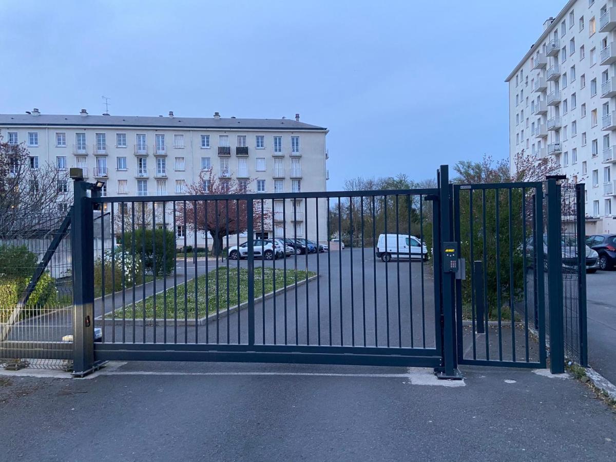 Bel F3 Quartier Pignoux 1 Km Centre Ville Bourges Ngoại thất bức ảnh